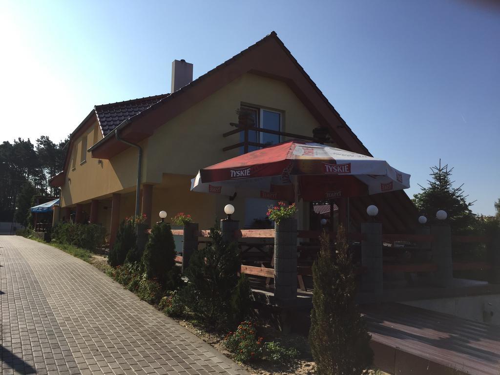Hotel Zlota Rybka Lubniewice Esterno foto
